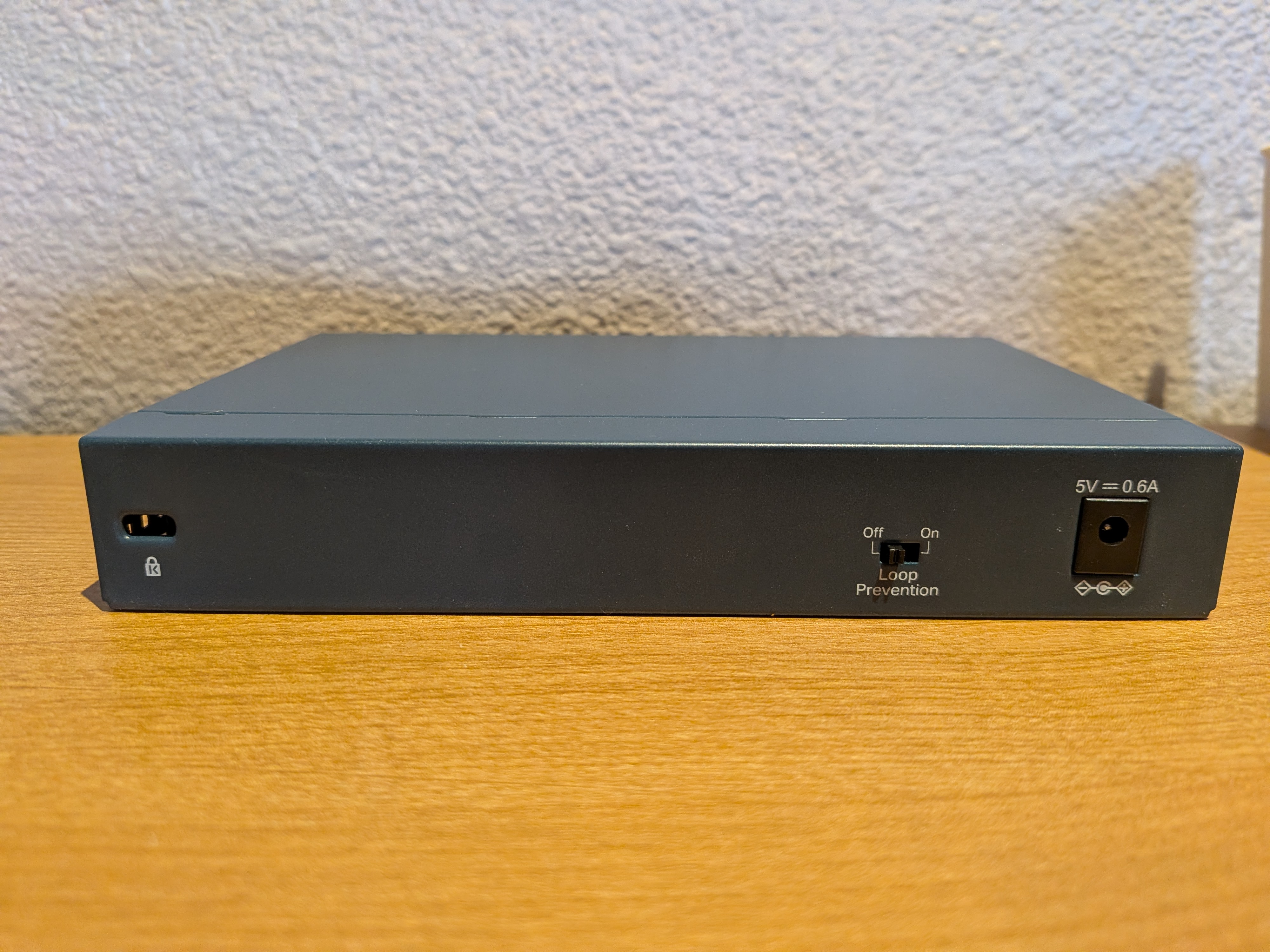 8-Port Gigabit Ethernet Switch