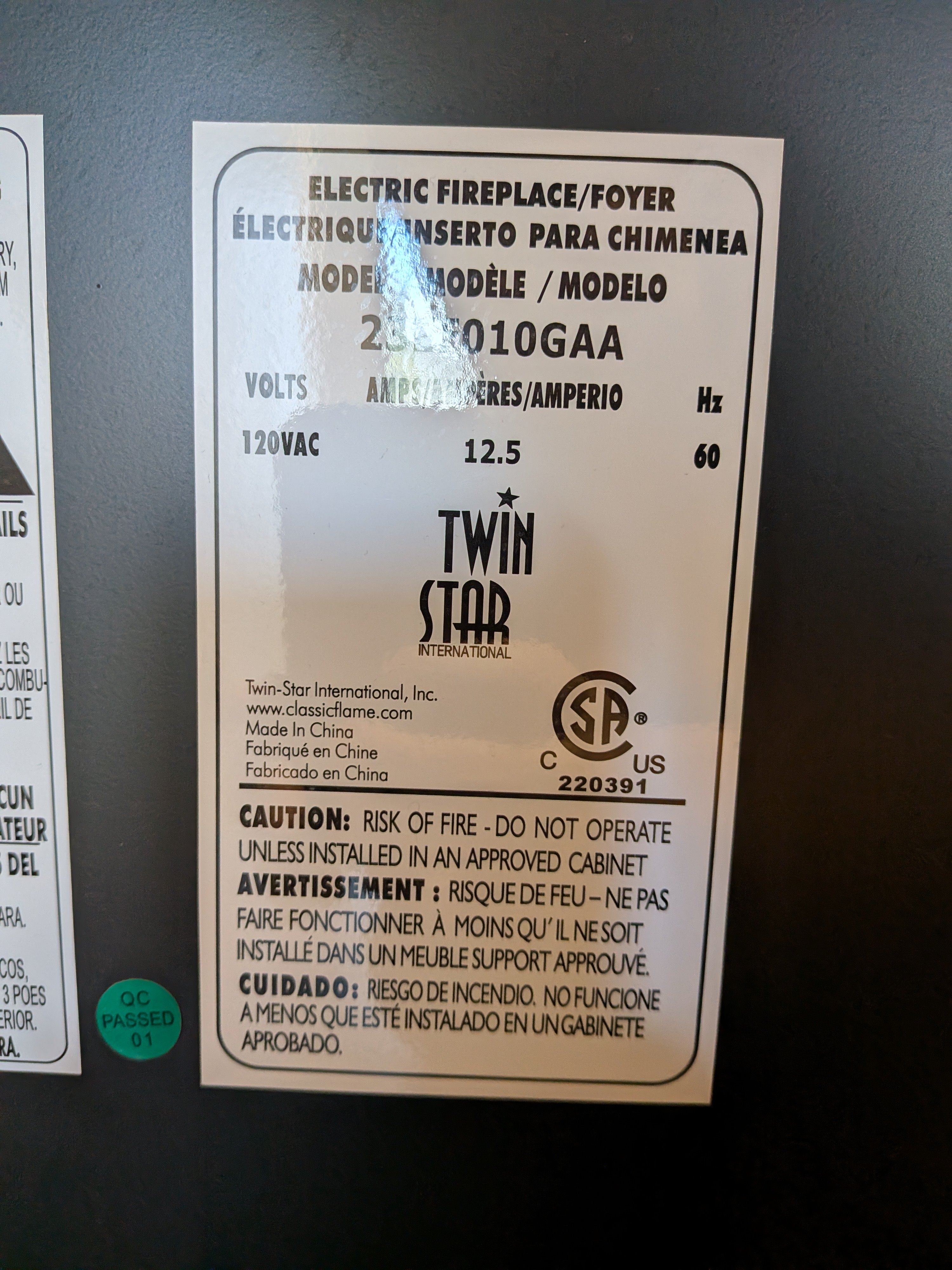 ClassicFlame Electric Fireplace with Oak Mantel (Twin Star, Model 23EF010GAA)