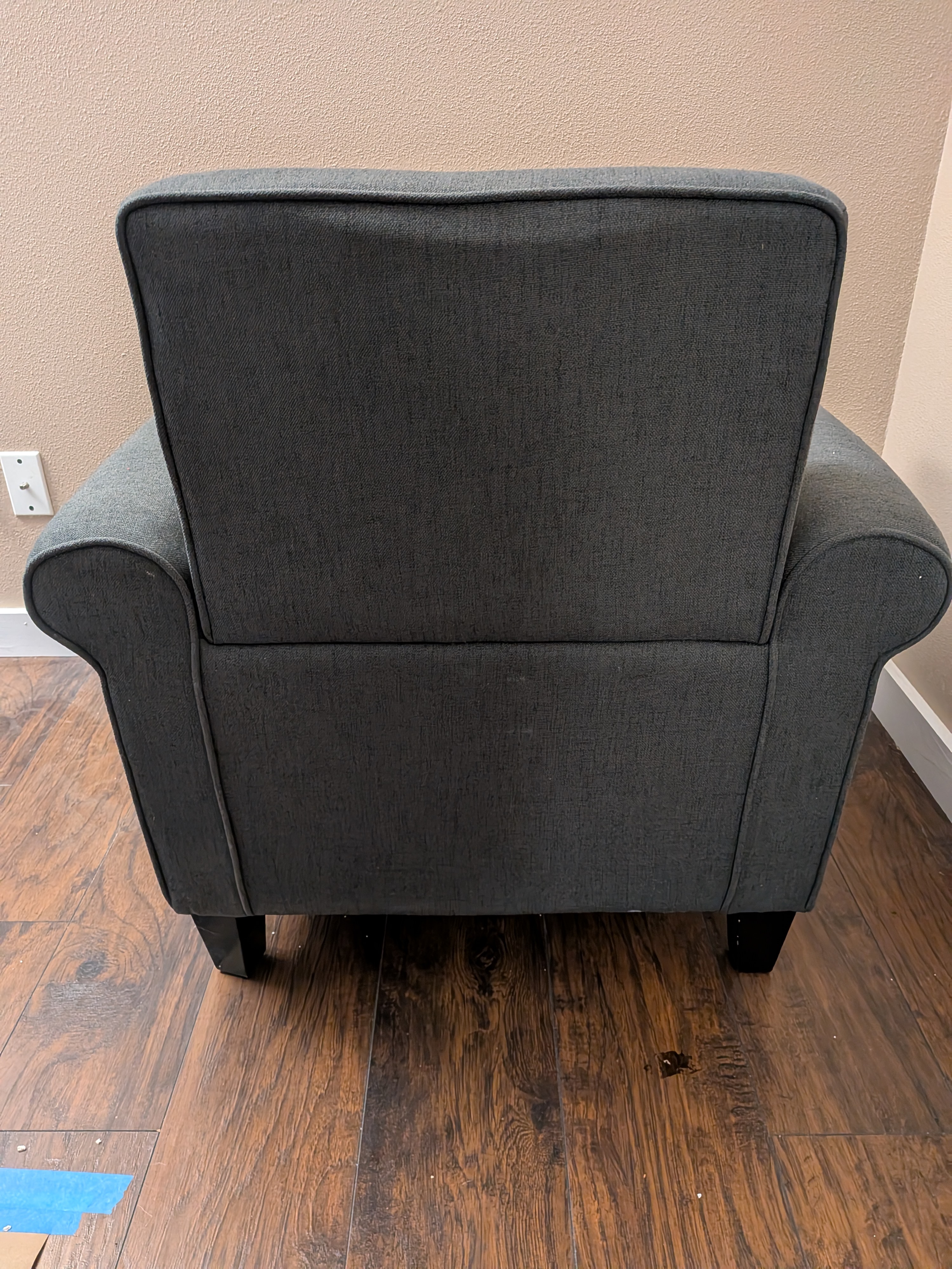 Comfortable Gray Accent Chair - Excellent Condition