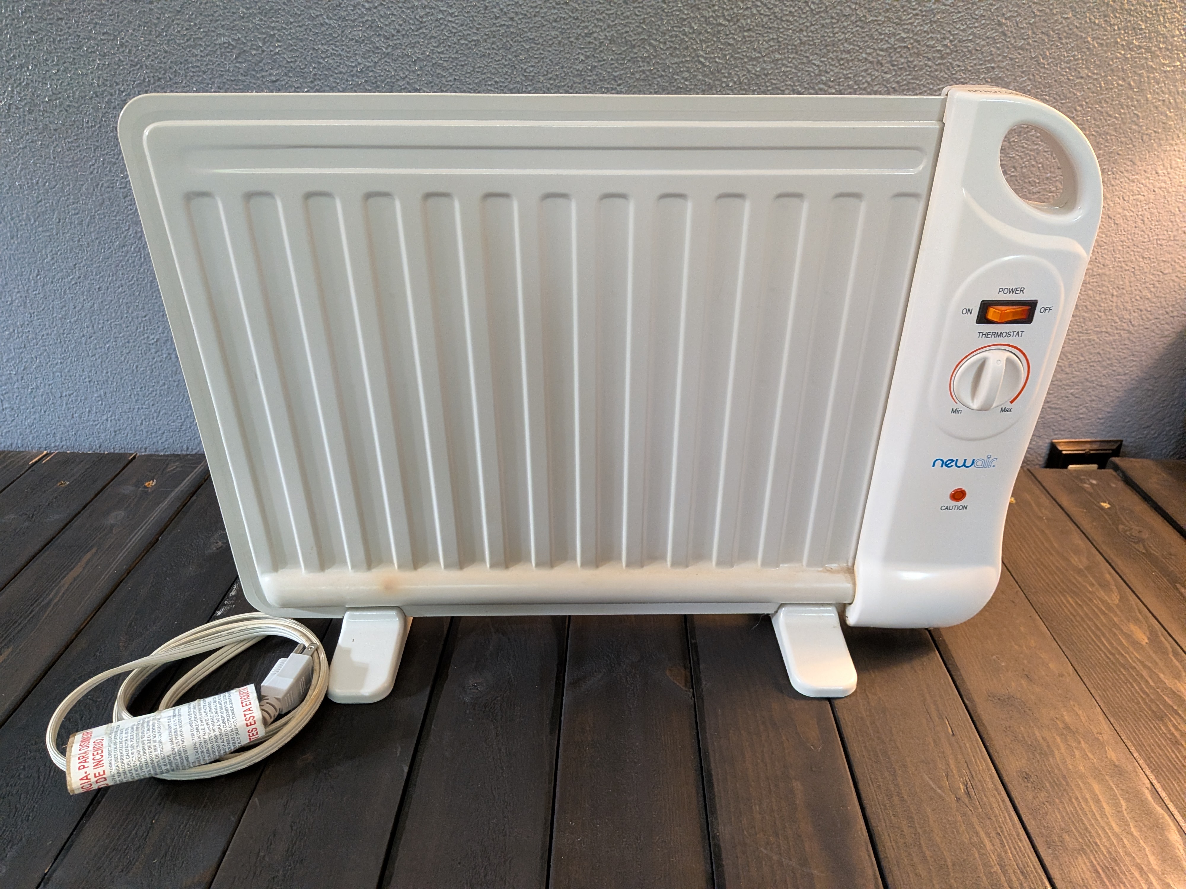 NewAir AH-400 Oil-Filled Under-Desk Space Heater