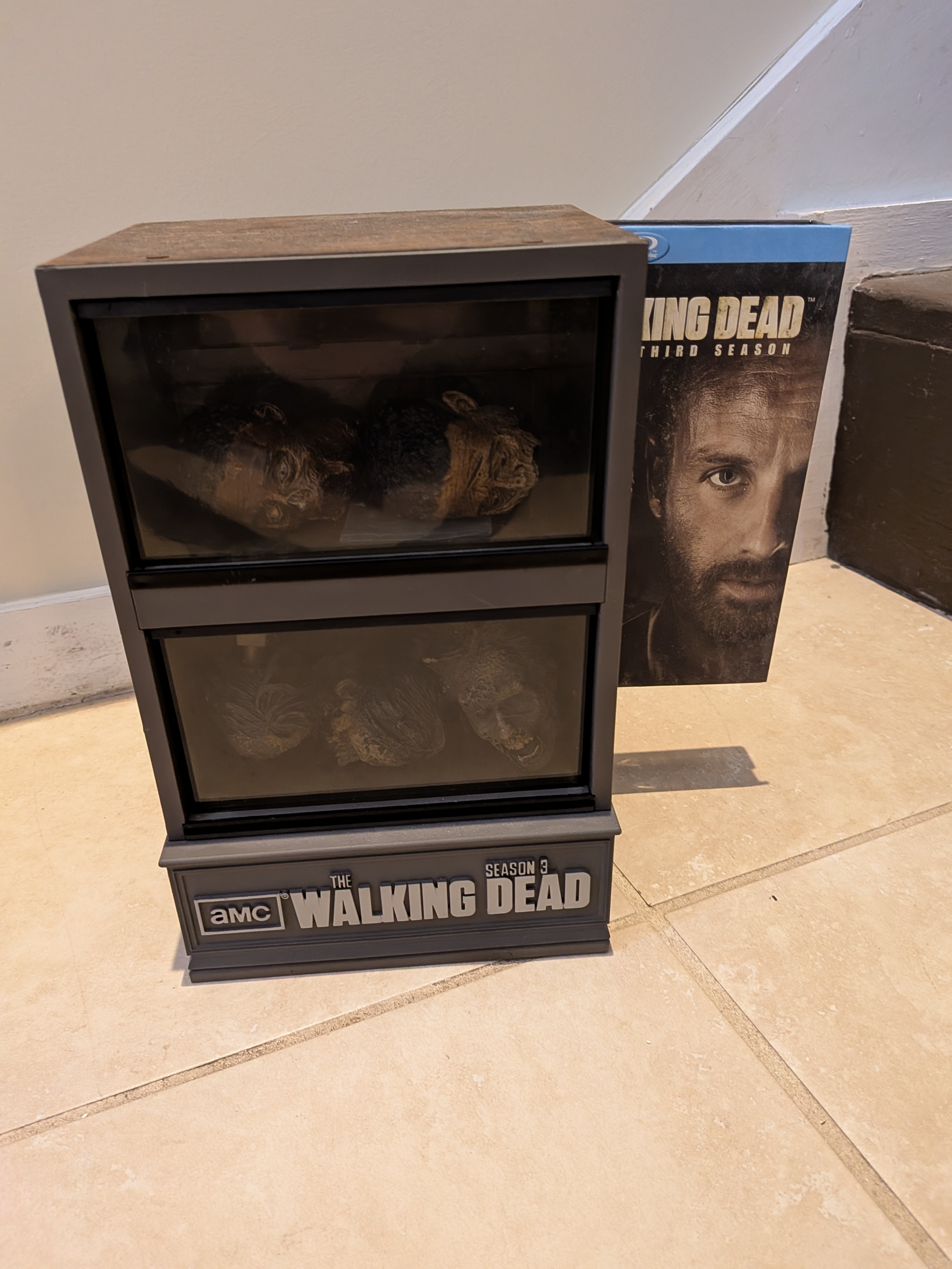 The Walking Dead Seasons 1-4 Limited Edition Blu-ray Collector's Lot with Fear the Walking Dead Season 1