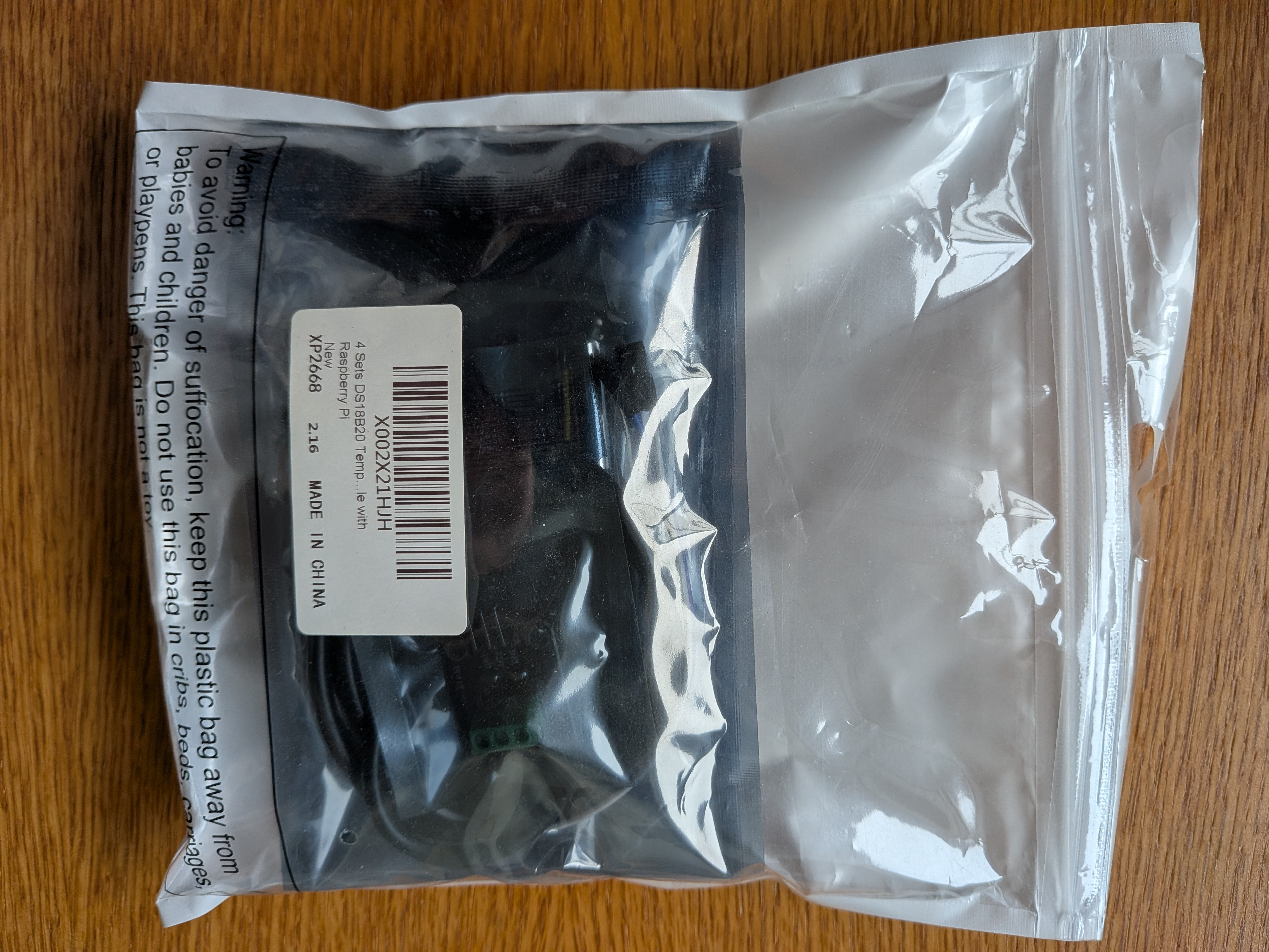 DS18B20 Temperature Probe Set for Raspberry Pi, 4-Pack (1 Assembled, 3 Sealed)